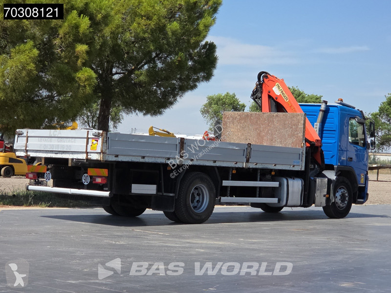 شاحنة Volvo 330 4X2 Grua Palfinger PK16001 VEB...