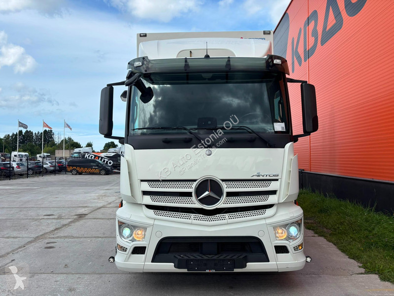 شاحنة Mercedes 2543 6x2*4 Supra Mt / box L=8520 mm