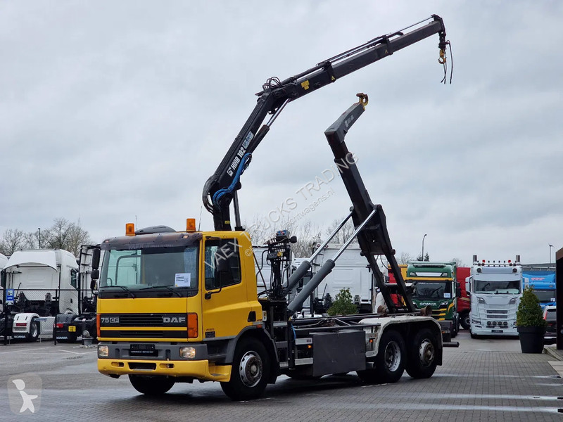 Camion DAF 250 6x2*4 - Hooklift - HIAB 102...