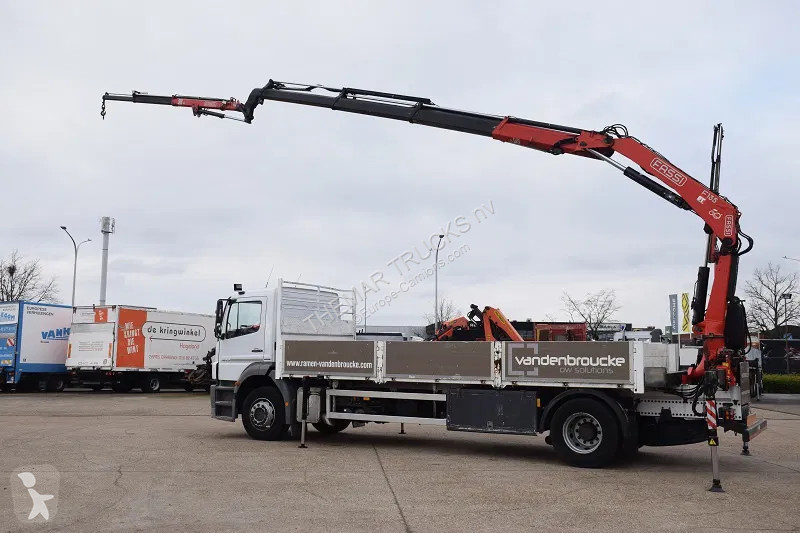 شاحنة Mercedes 1829 + Fassi 135 Flygip