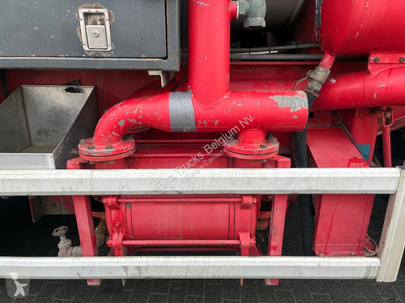 شاحنة Burg URACA KD 716 / VOLVO PENTA TAD942VE...