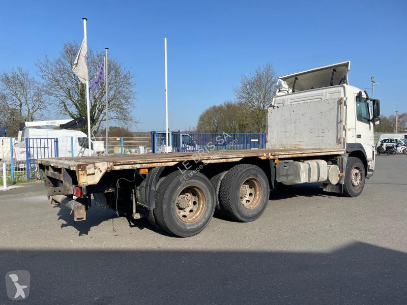 شاحنة Volvo .300