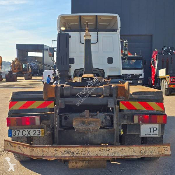 شاحنة Iveco