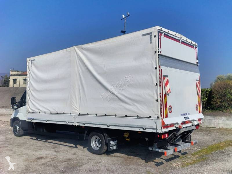 شاحنة Iveco