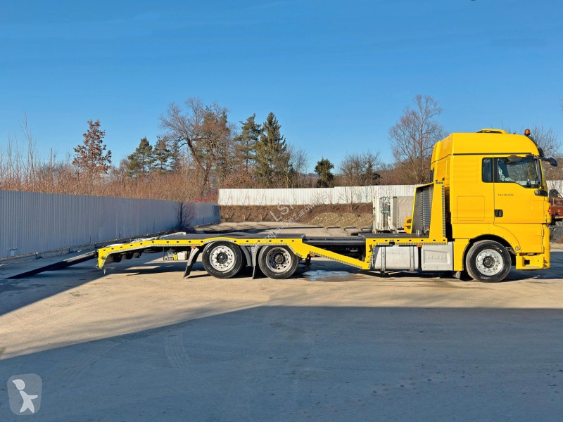 شاحنة MAN 26.500 * ABSCHLEPPWAGEN 8,00m * 6x2 *...