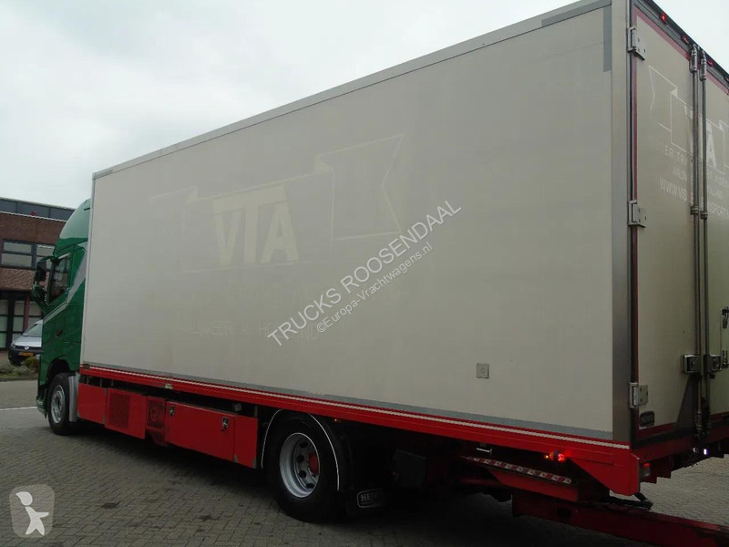شاحنة Volvo 460 + TRS + COMBI + EURO 6