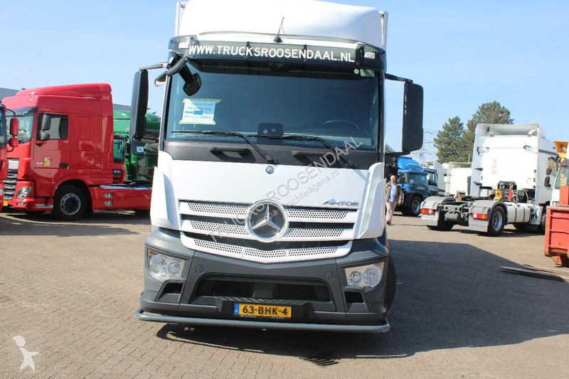 شاحنة Mercedes 1924 + THERMO KING 1200 + LIFT +...