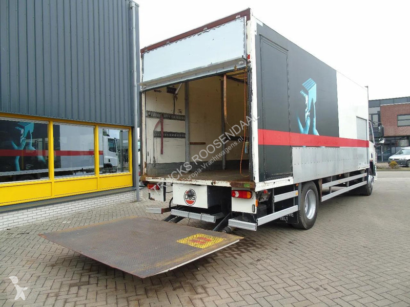 شاحنة DAF 65220 + LIFT