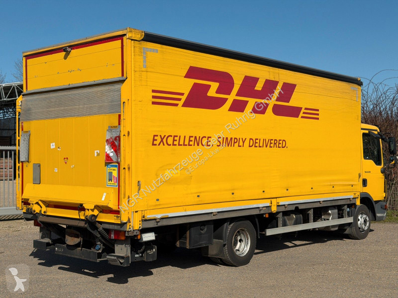 شاحنة MAN 8.250 4x2 | Tautliner | 6 Zylinder |...