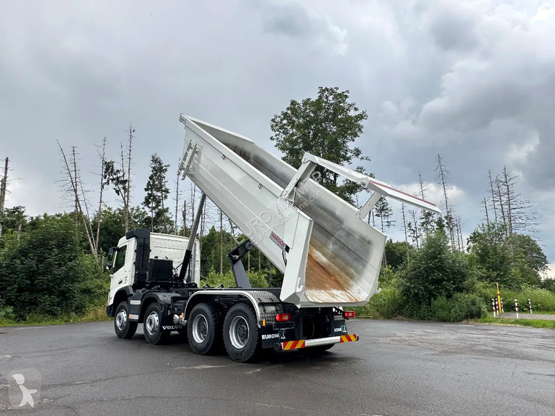 شاحنة Volvo 500 Volvo  500 8X4 Retarder...