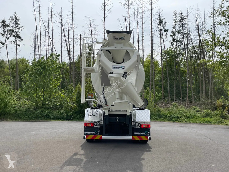 شاحنة Volvo 500 Volvo  500 8X4 Retarder...