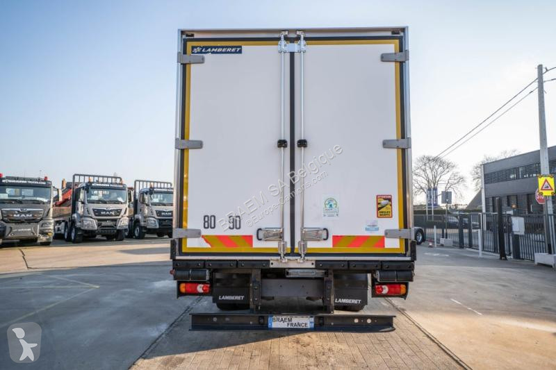 شاحنة Volvo H 290 +CARRIER