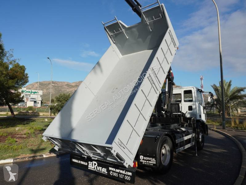 شاحنة Iveco
