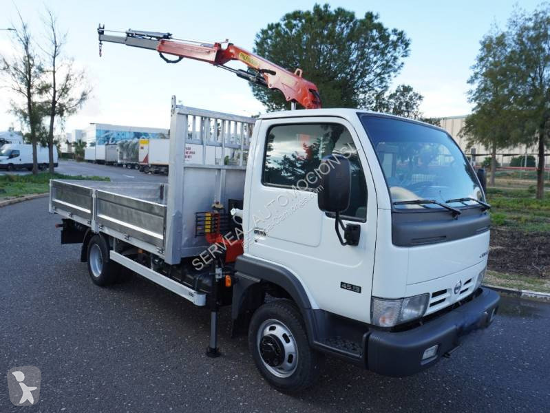 Furgoneta Nissan