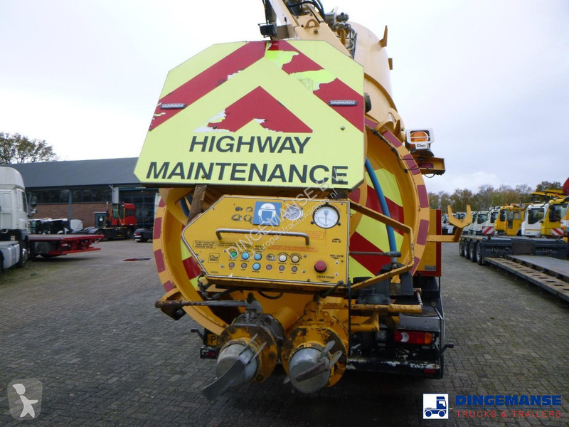 شاحنة Volvo FL 4x2 Vacuum truck Whale 8.1 m3