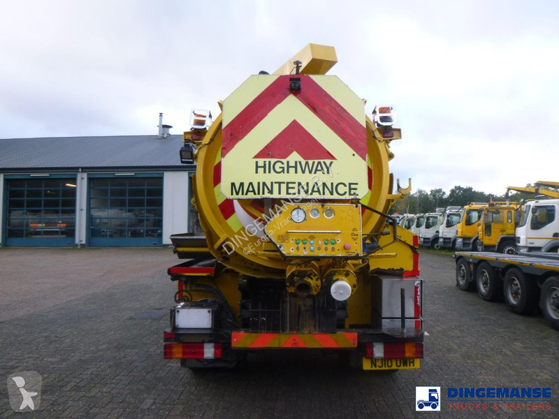 Camion Mercedes 1824 4x2 vacuum tank 8.1 m3