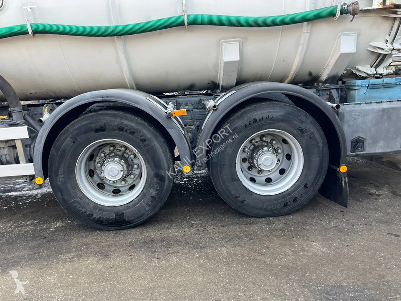شاحنة Renault Euro 5 370 DXI Toilet Truck 6x4...