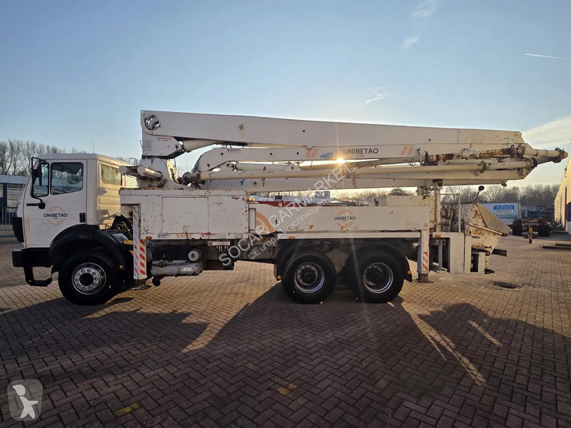 شاحنة Mercedes SK Putzmeister 36M Concrete...