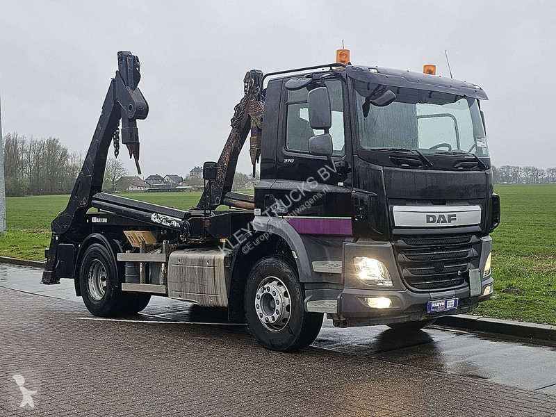 شاحنة DAF 370 MANUAL 13T SYSTEM