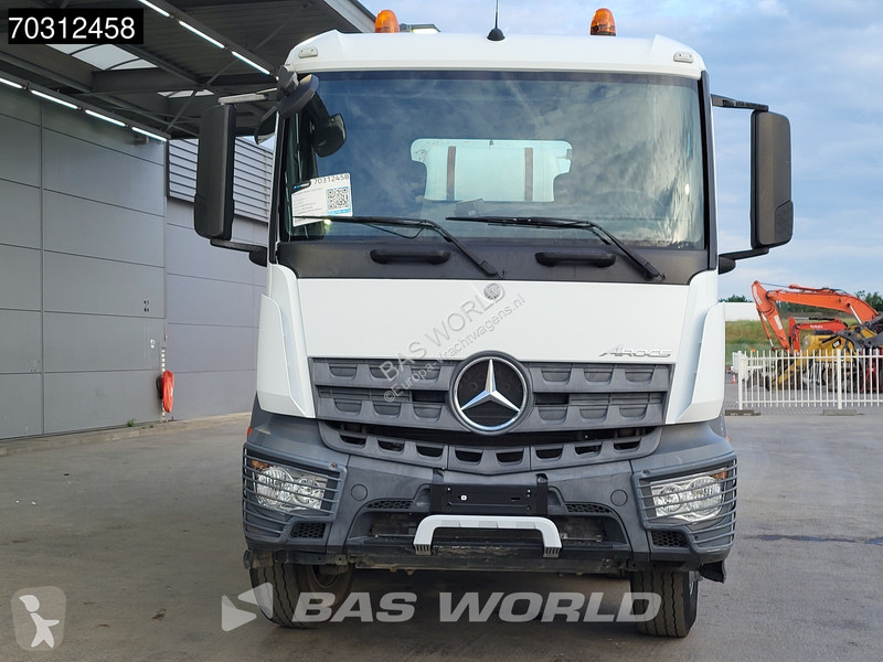 Betonárske zariadenie Mercedes 3240 8X4 9m3...