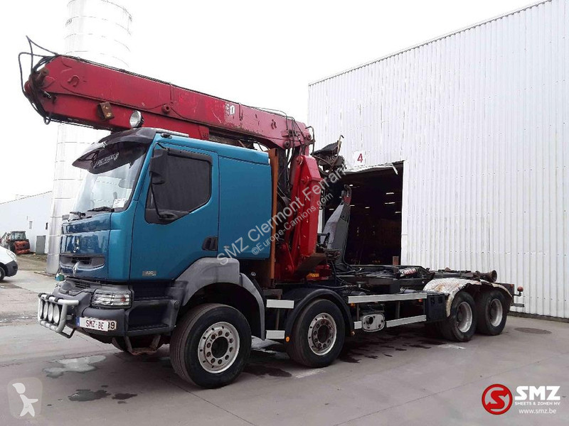 شاحنة Renault 420 hook/crane