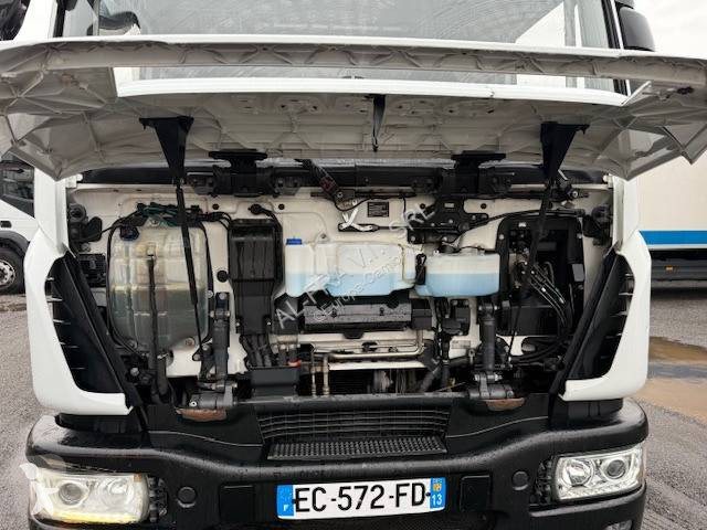 شاحنة Iveco