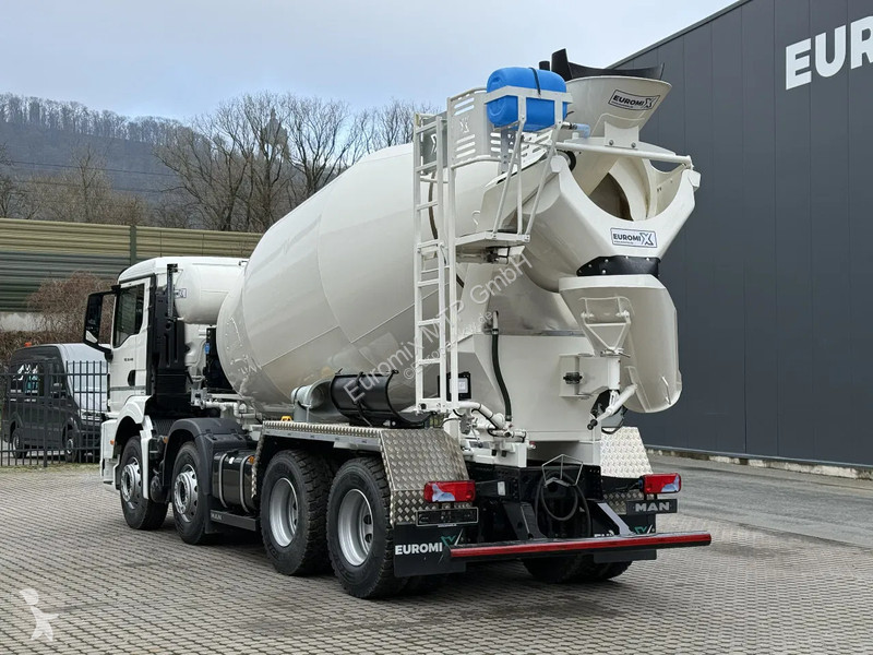شاحنة MAN TGS TGS 8x4 / Euromix MTP EM 10 L