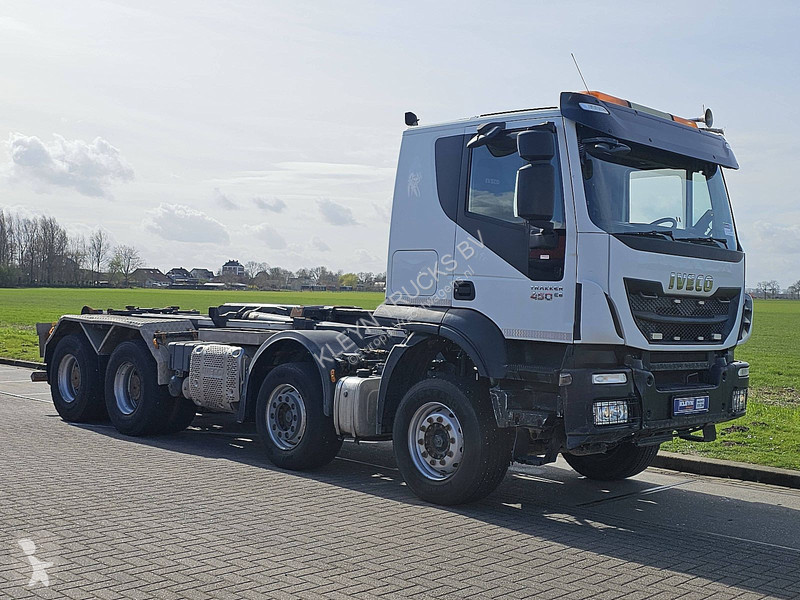شاحنة Iveco AT410T45 TRAKKER 8X4 INTARDER