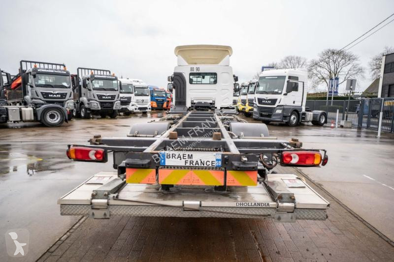 شاحنة Renault  D19 WIDE 320 DXI + DHOLLANDIA 2T.