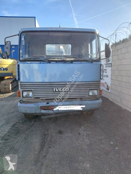 شاحنة Iveco