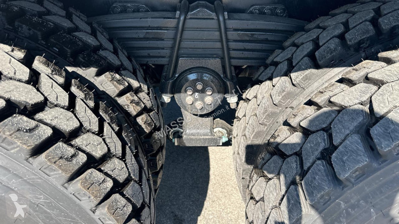 شاحنة MAN TGS 41.520 8x4
