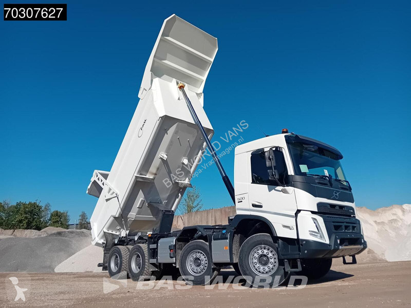 شاحنة Volvo 500  8X4 22m3 Mining tipper 52tons...