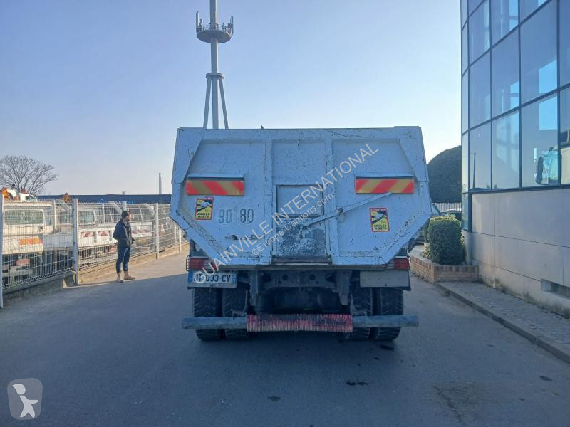 شاحنة Mercedes 3242