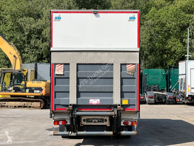 شاحنة Mercedes 1830 L Kühlkoffer Thermo King LBW