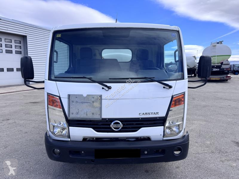 شاحنة Nissan