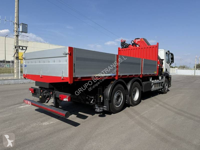 شاحنة Iveco
