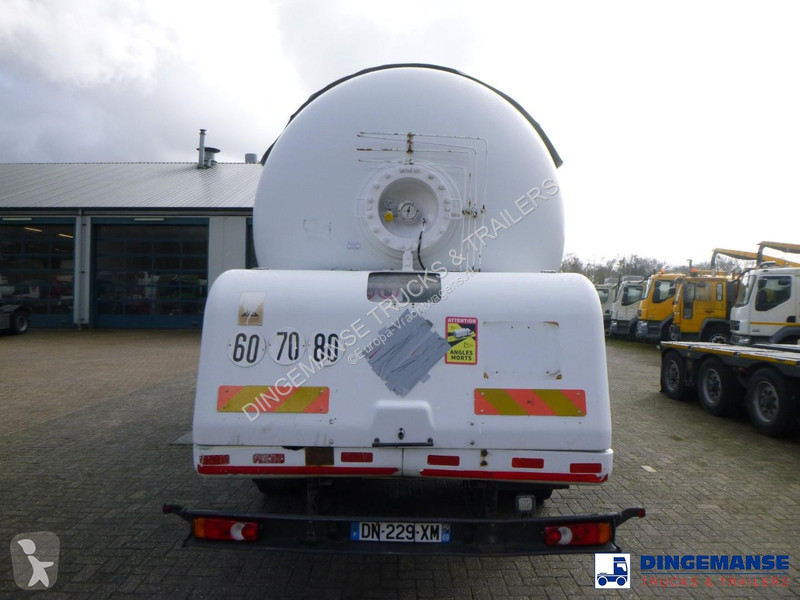 شاحنة Renault 280 dxi 4x2 gas tank 19 m3