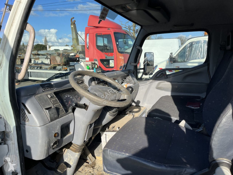 شاحنة Mitsubishi