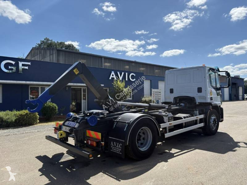 شاحنة Iveco