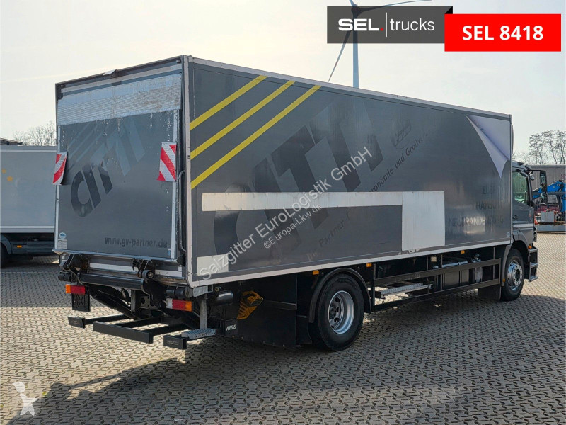 شاحنة Mercedes 1824L / Ldbw /Triple...