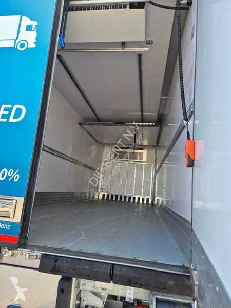 Lastbil Mercedes e ACTROS 400 L
