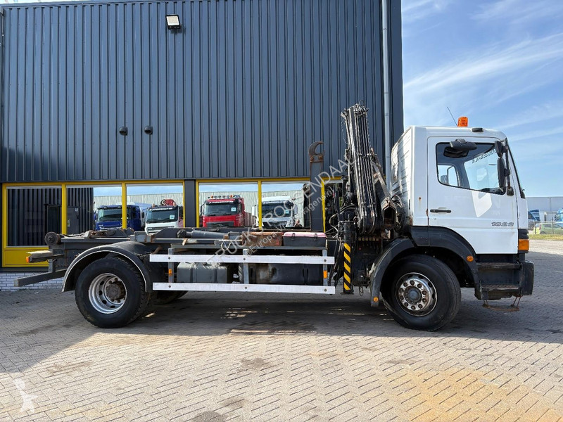 شاحنة Mercedes ATEGO 1823 + HIAB-102-S 2 + Euro...