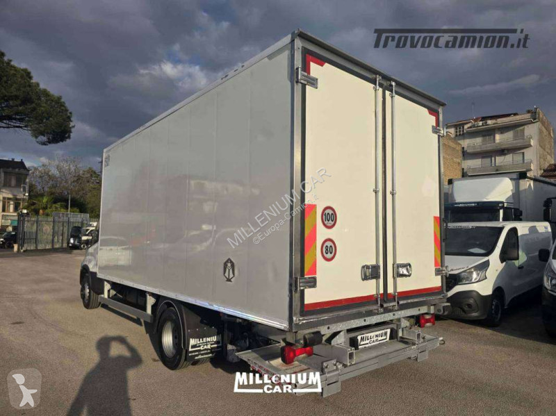 Camion Iveco 72-18 HI MATIC 2018 EURO 6 CELLA 5,20