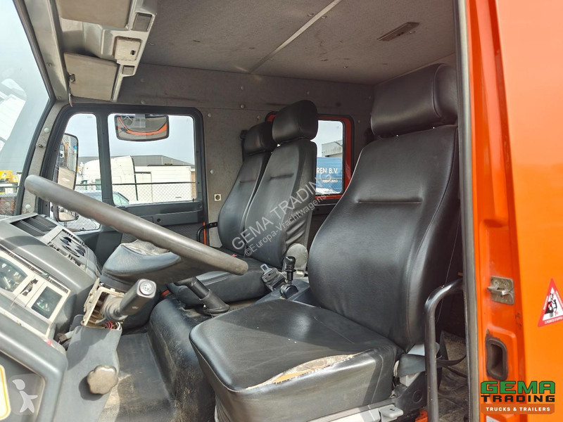 Lastbil MAN LC 4x2 Double Cab (7-seater) Euro 0...