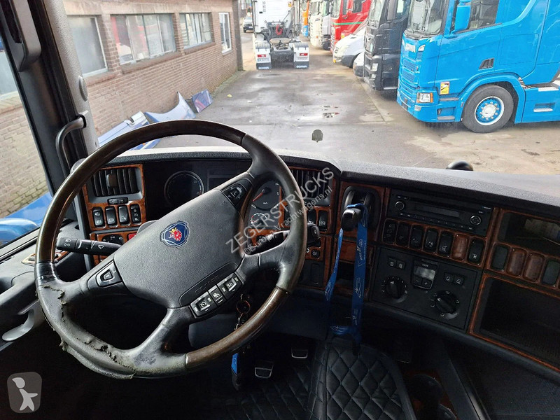 شاحنة Scania 560 560