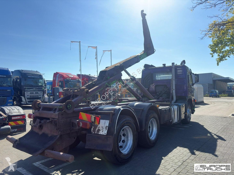 Camion Volvo 340 Full Steel - Manual - 20T Hook