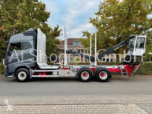 Camion Volvo 16750 6x4/Kran Epsilon...