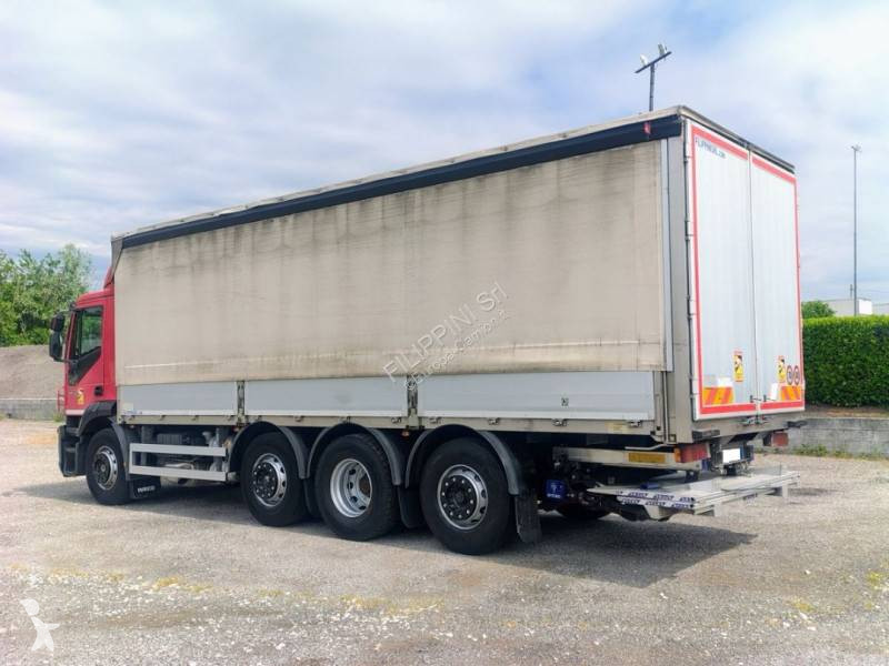 شاحنة Iveco