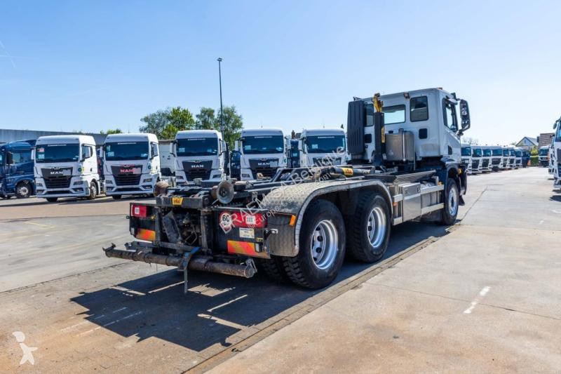 شاحنة Iveco 460