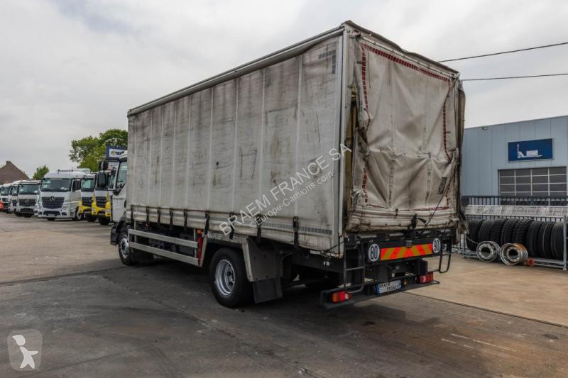 شاحنة Renault  D16 240 DXI